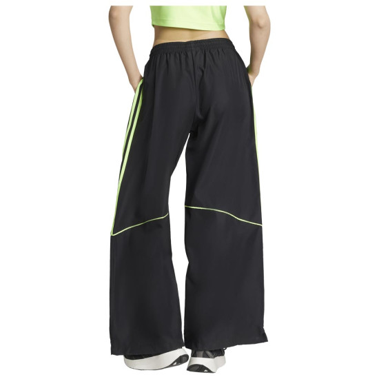 Adidas Γυναικείο παντελόνι φόρμας Teamgeist Adicolor Oversized Woven Pants
